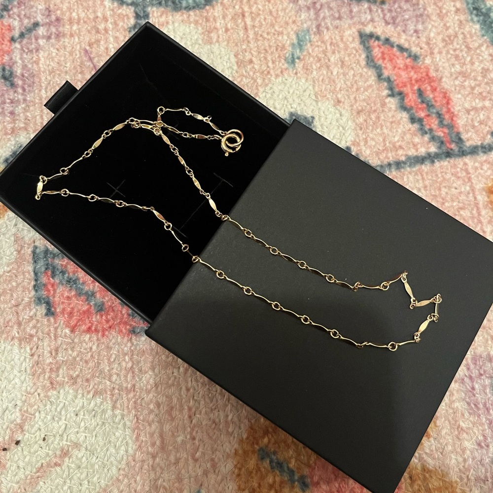 Brace Daughter Gold Fill Bar Chain Lariat